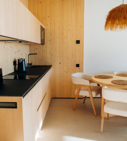 Crystal Bath Suite №102